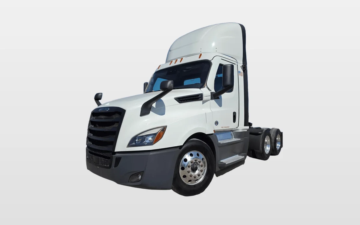 2022 FREIGHTLINER CASCADIA 126DC - image 1