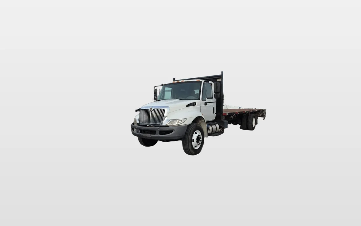 2018 International 4300 - image 1