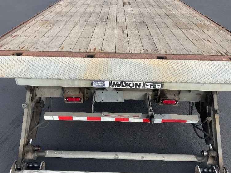 2019 Freightliner M2 106 - image 10