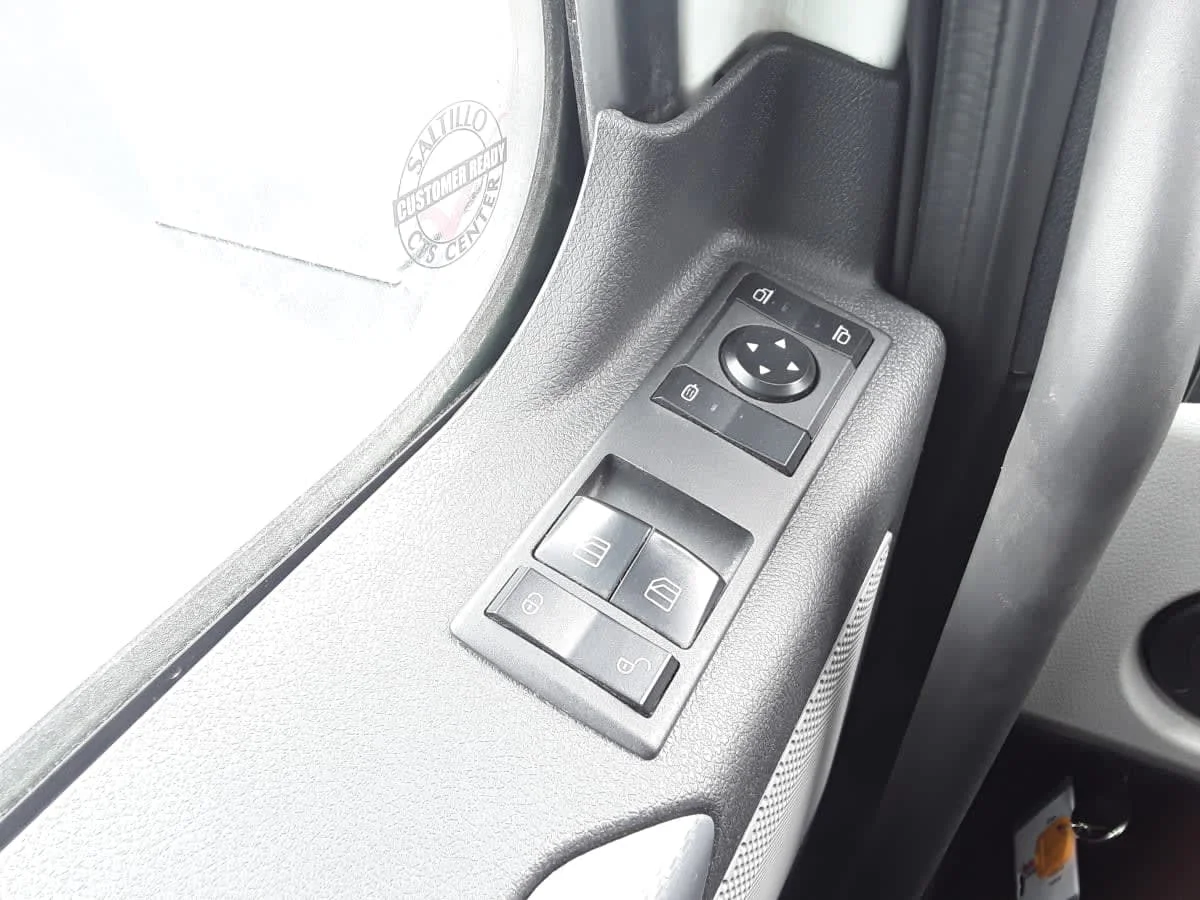 2021 Freightliner Cascadia in Hilliard, OH — photo 12