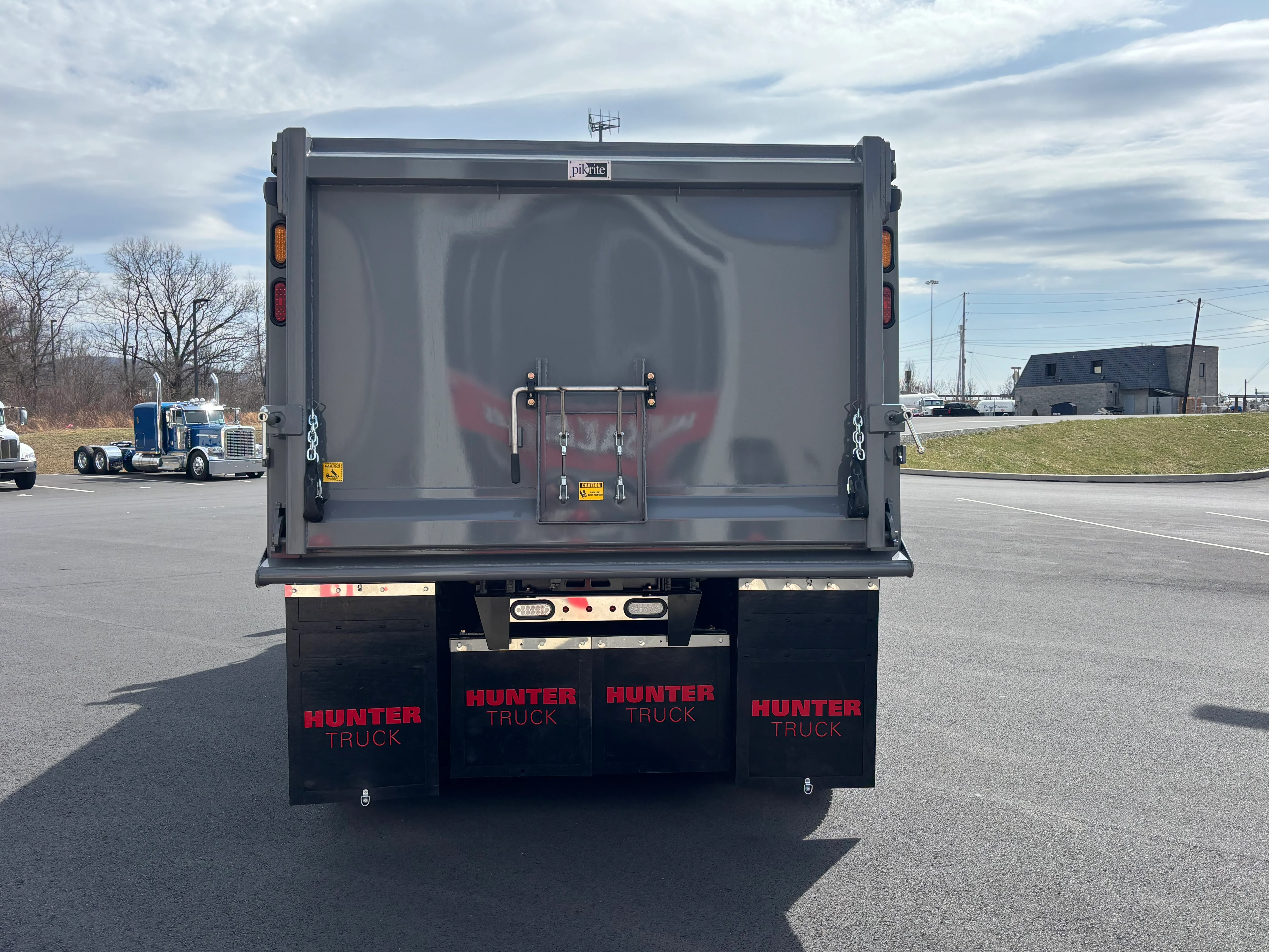 2027 Peterbilt 567 in SCRANTON, PA — photo 4