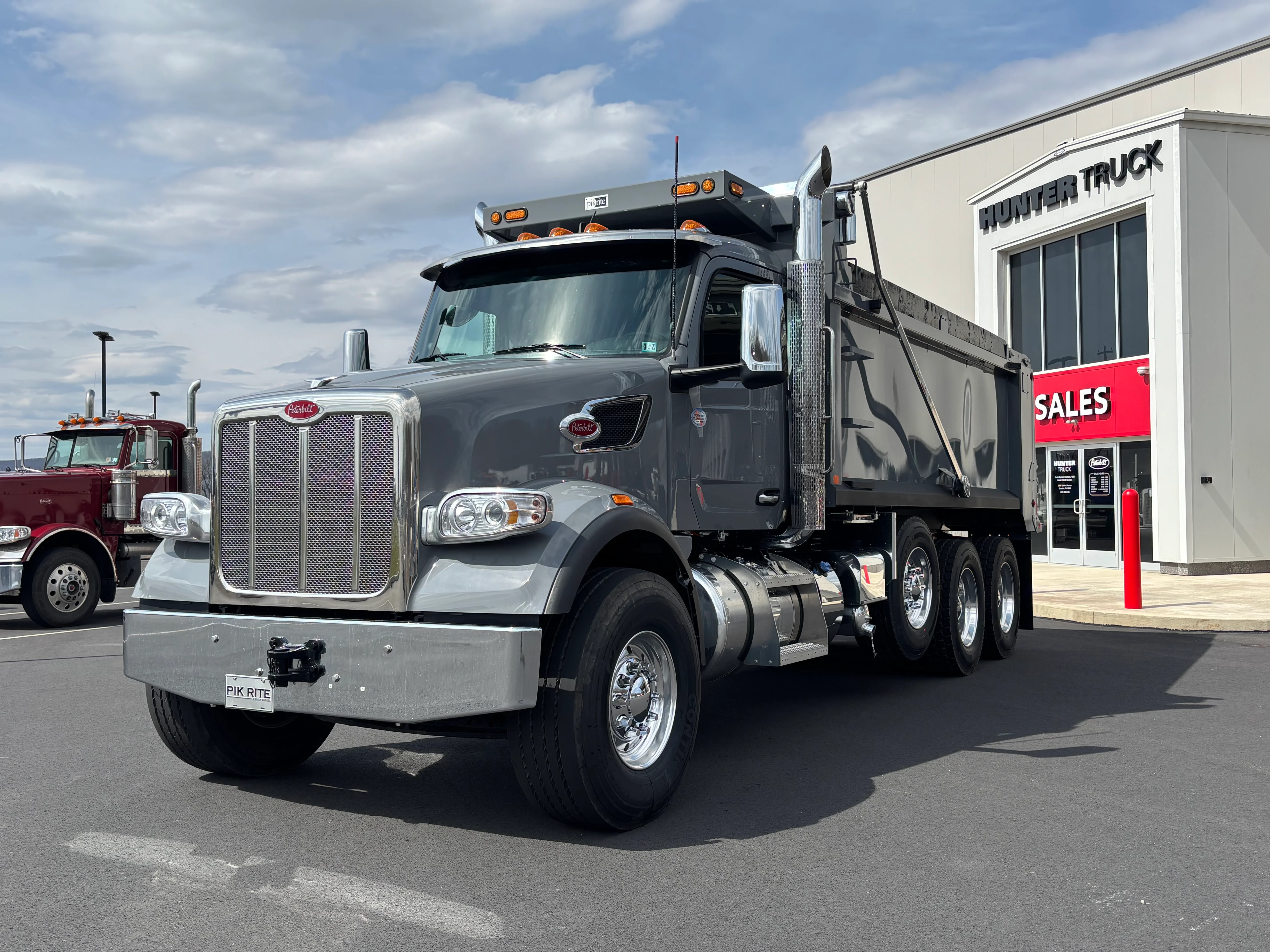 2027 Peterbilt 567 in SCRANTON, PA