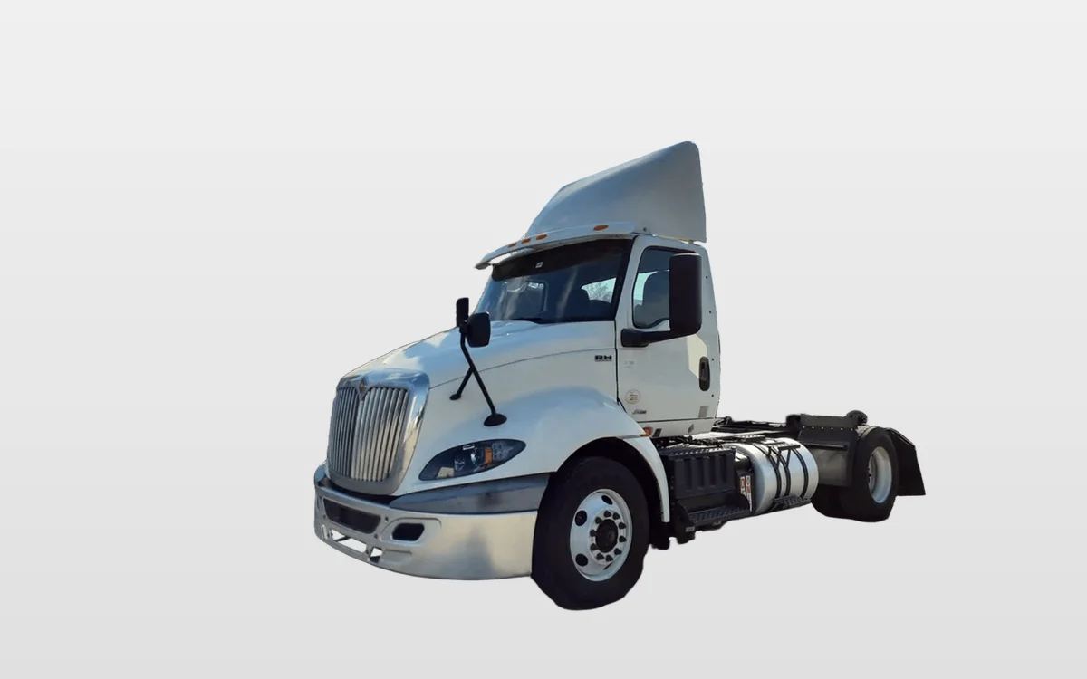 2020 International - image 1