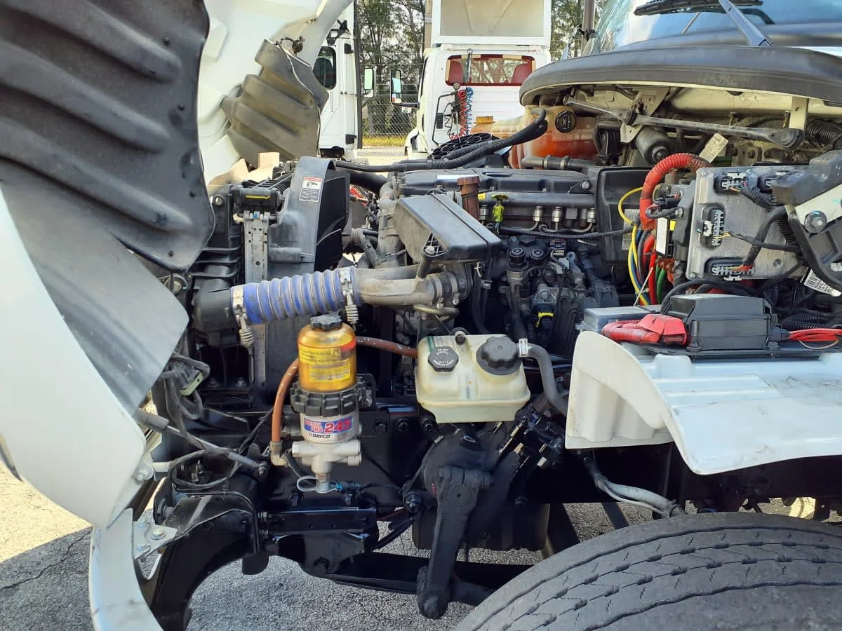 2020 Freightliner M2 106 - image 9