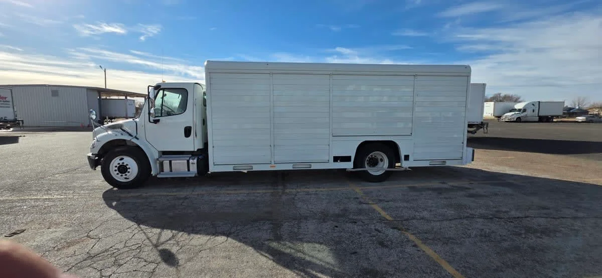 2020 Freightliner M2 106 in Commerce City, CO — photo 6