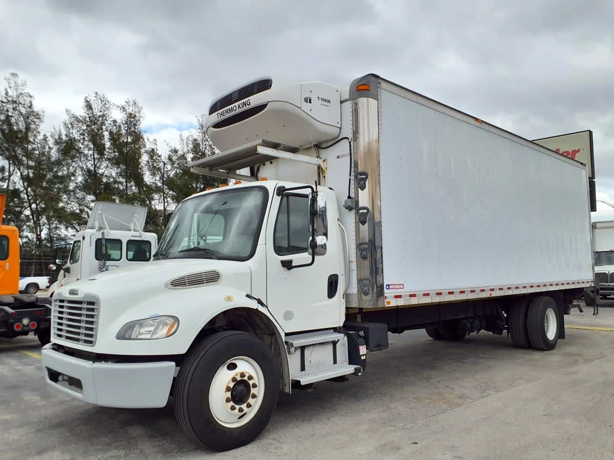 2018 Freightliner M2 106 in Miami, FL