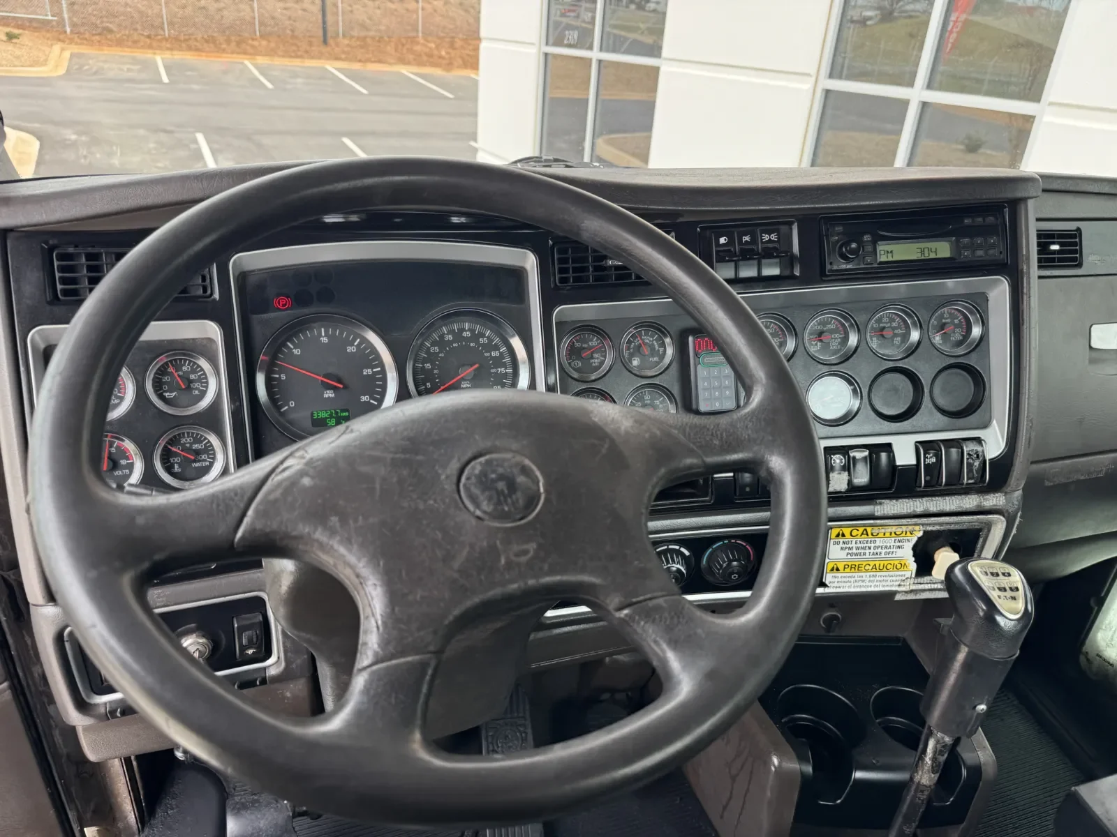 2008 Kenworth T800 - image 14
