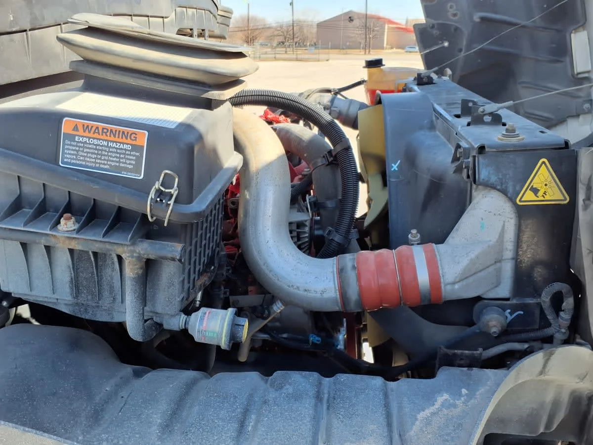 2019 International MV - image 11