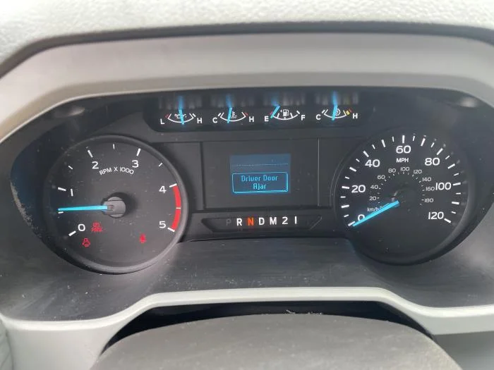 2026 Ford F-750 — photo 25