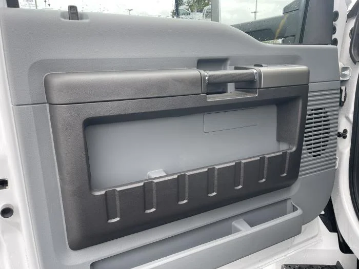 2026 Ford F-750 — photo 17