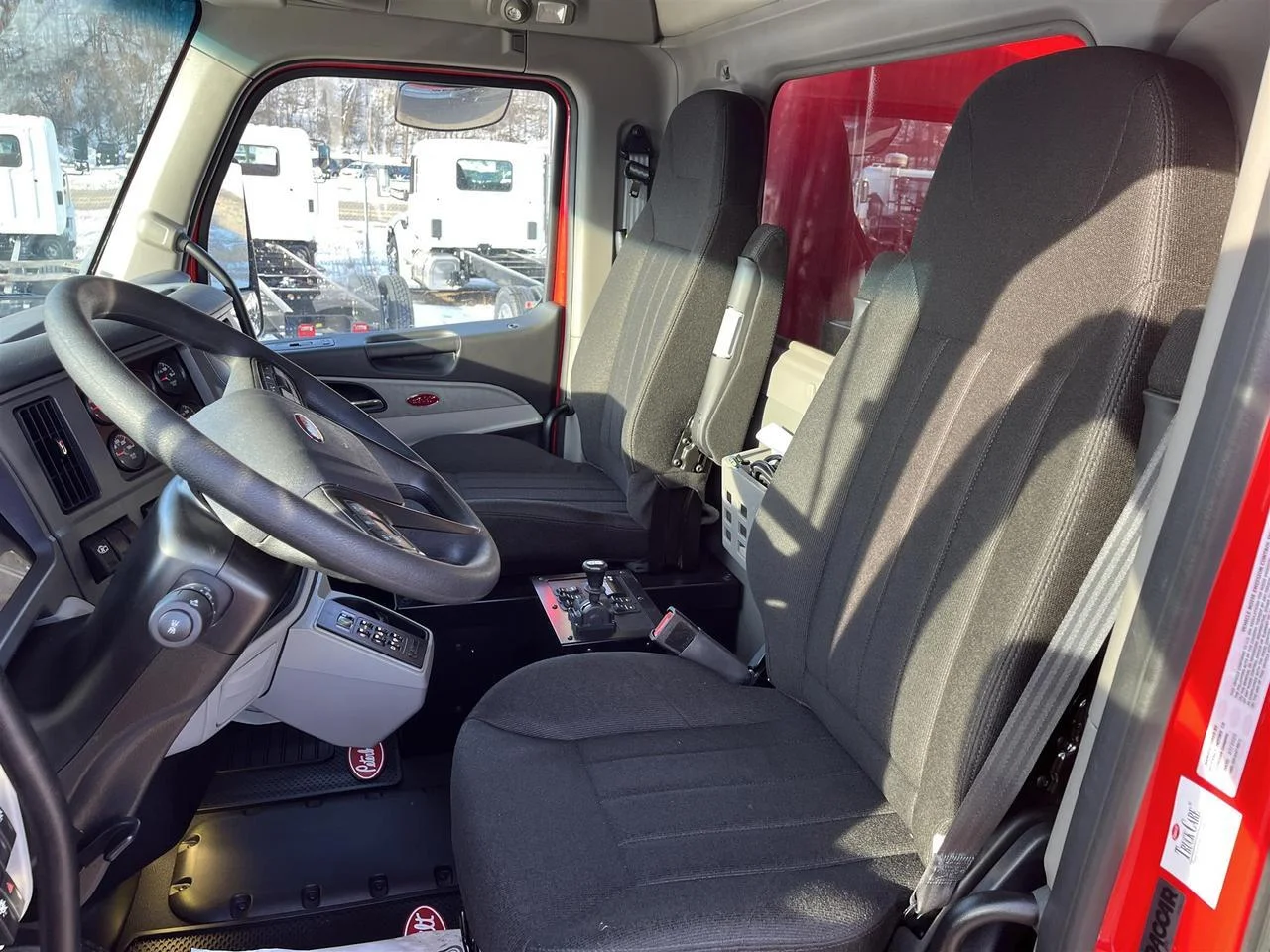 2026 Peterbilt 567 - image 8