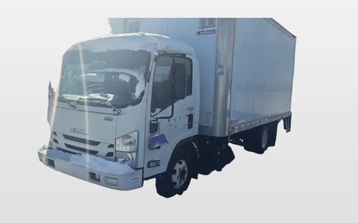 2017 Isuzu NPR - image 1