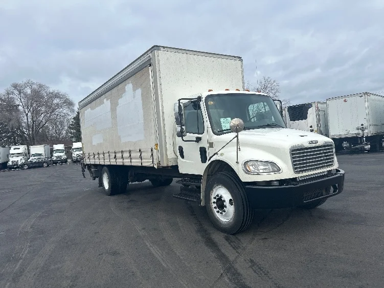 2019 Freightliner M2 106 in Brooklyn Park, MN
