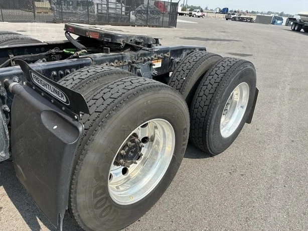 2023 Freightliner Cascadia in Idaho Falls, ID — photo 13