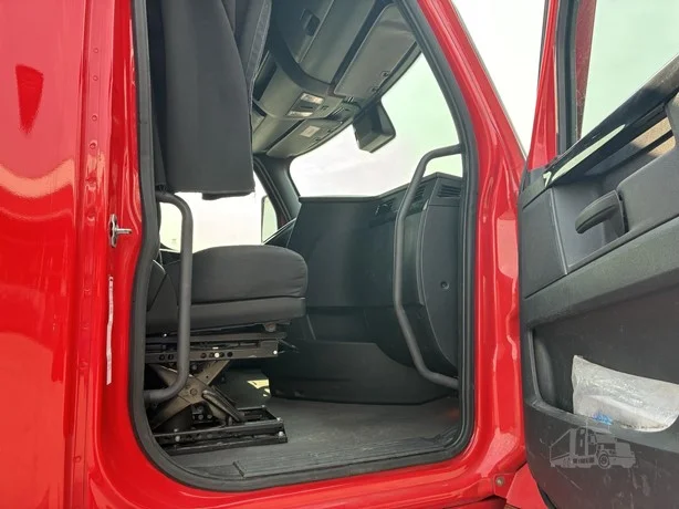 2023 Freightliner Cascadia in Idaho Falls, ID — photo 19