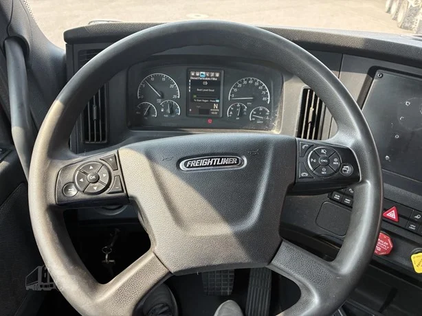 2023 Freightliner Cascadia in Idaho Falls, ID — photo 38
