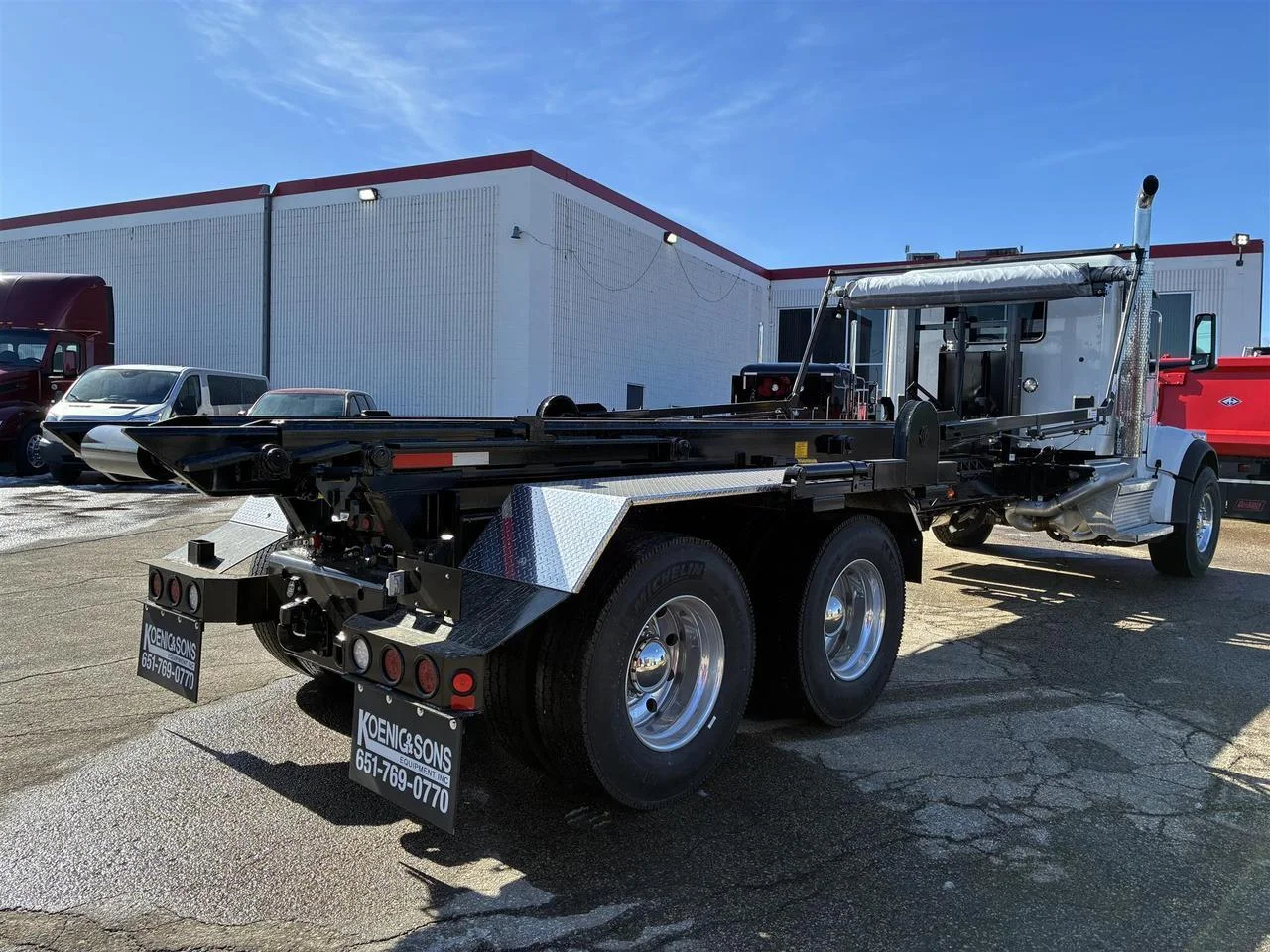 2025 Peterbilt 567 in Rochester, MN — photo 5