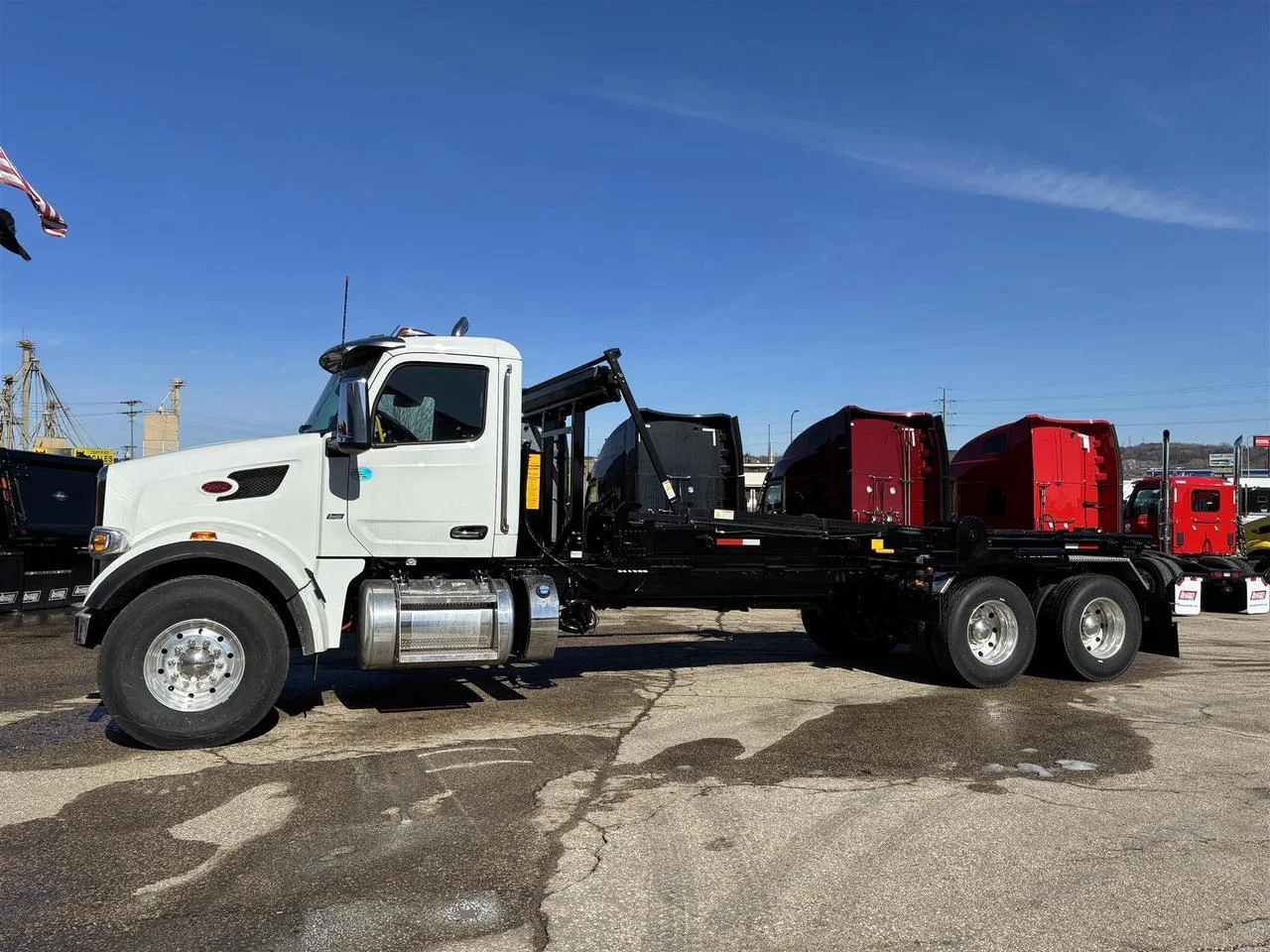 2025 Peterbilt 567 in Rochester, MN