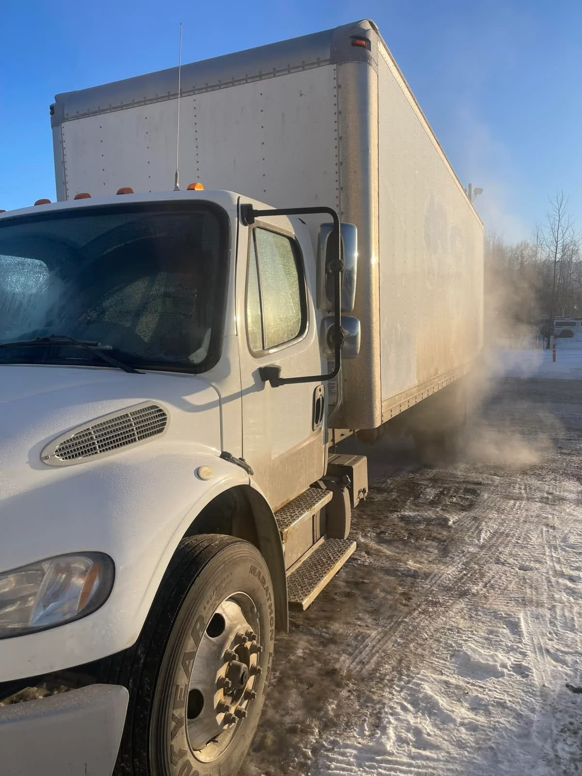 2019 Freightliner M2 106 - image 3