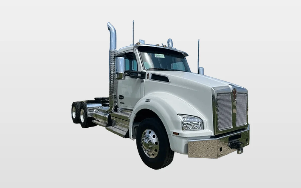 2026 Kenworth T880 - image 1