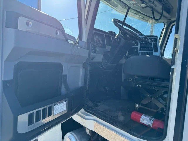 2021 Mack Pinnacle - image 11