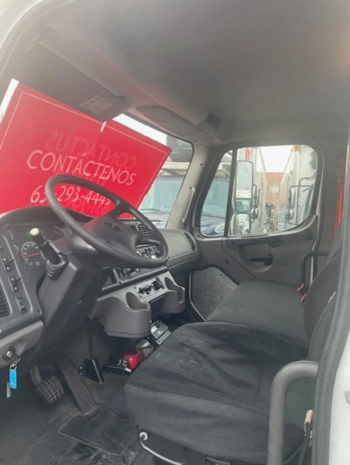 2016 Freightliner M2 106 - image 8