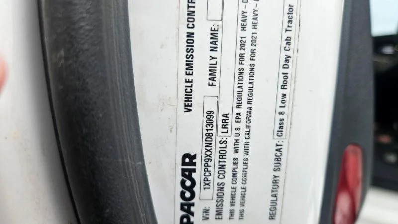 2022 Peterbilt 567 - image 4