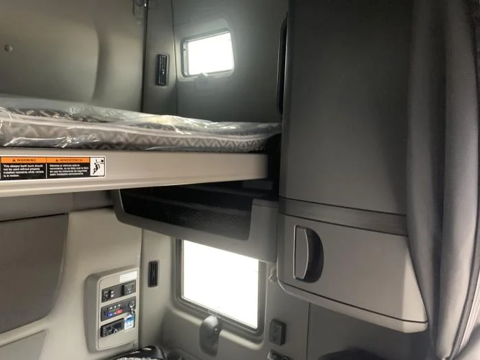 2026 International LT - image 24