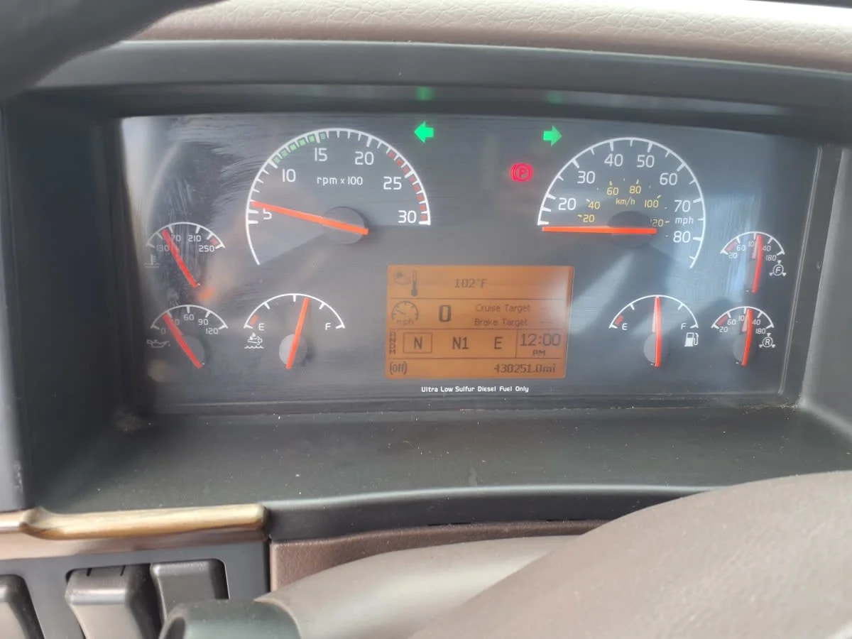 2016 Volvo in Fort Worth, TX — photo 10