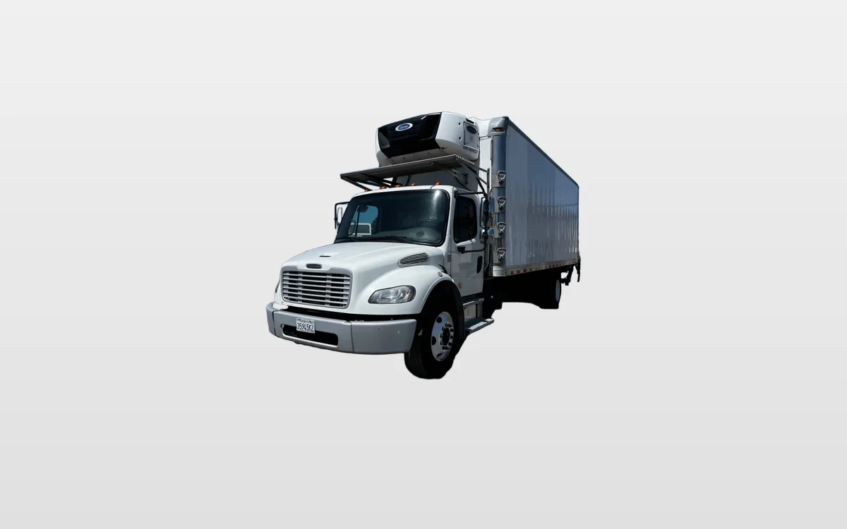 2018 Freightliner M2 106 - image 1
