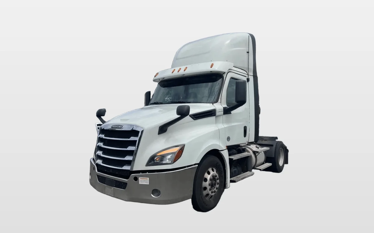 2019 Freightliner - image 1