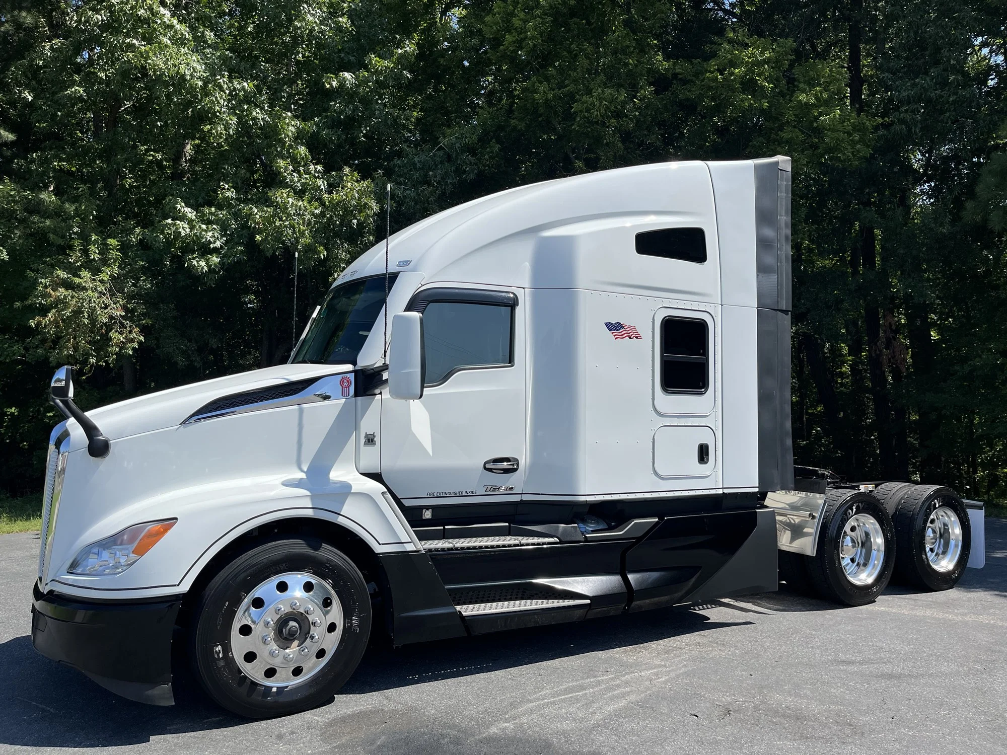 2023 Kenworth T680