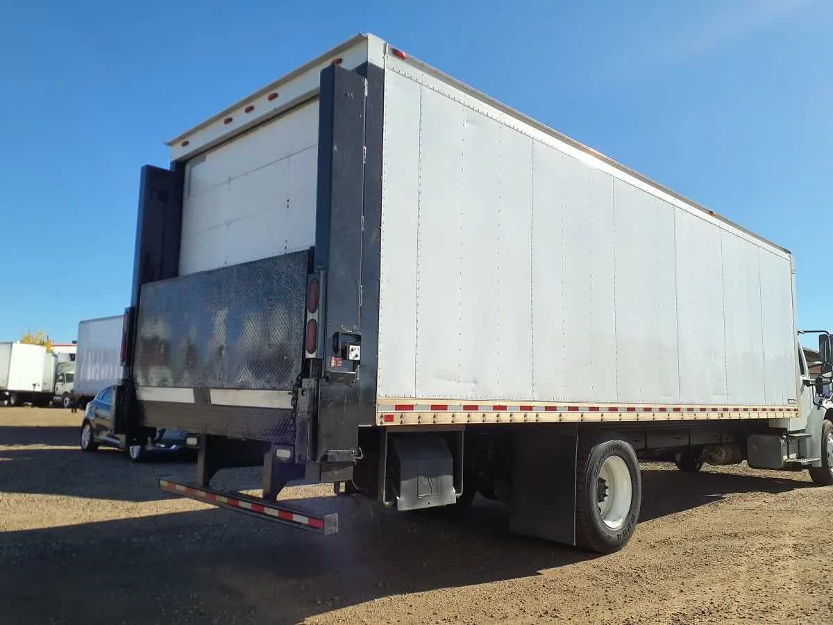 2019 Freightliner M2 106 in Commerce City, CO — photo 4