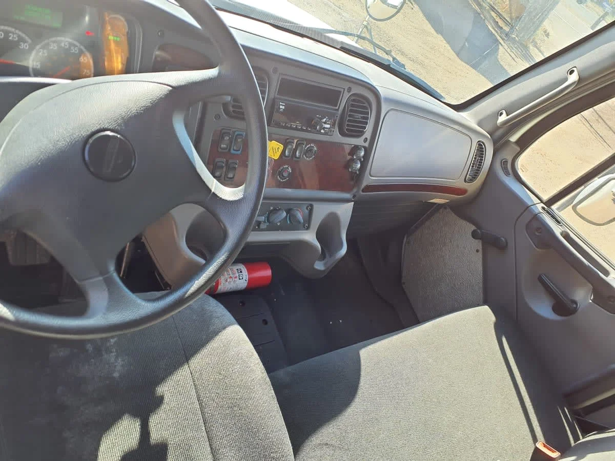 2019 Freightliner M2 106 in Commerce City, CO — photo 7