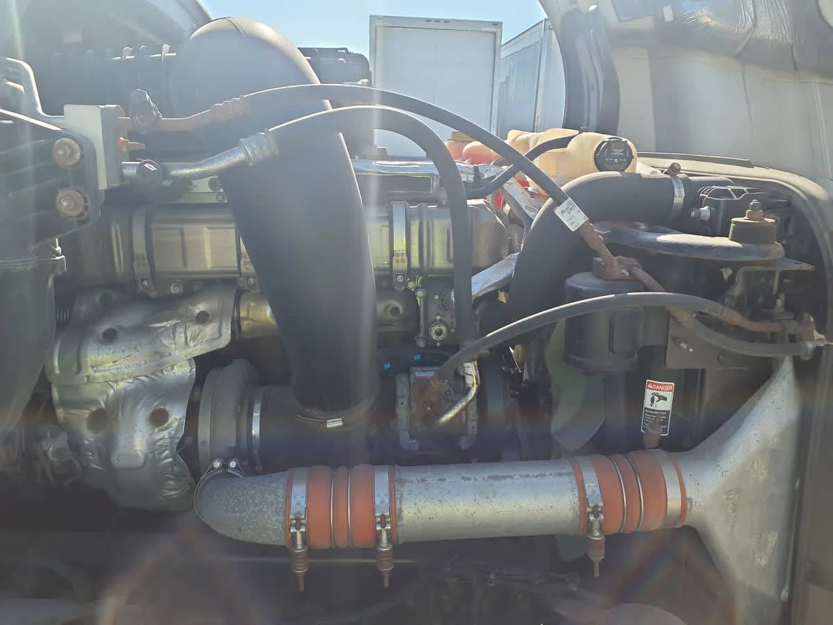 2019 Freightliner Cascadia in Wayland, MI — photo 12