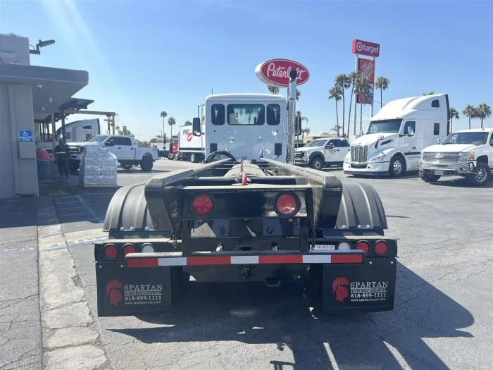 2027 Peterbilt 567 in Sylmar, CA — photo 8