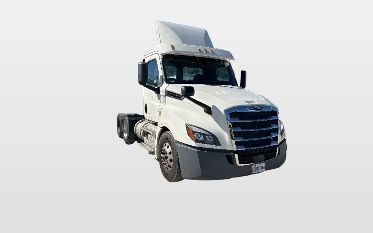 2019 Freightliner - image 1