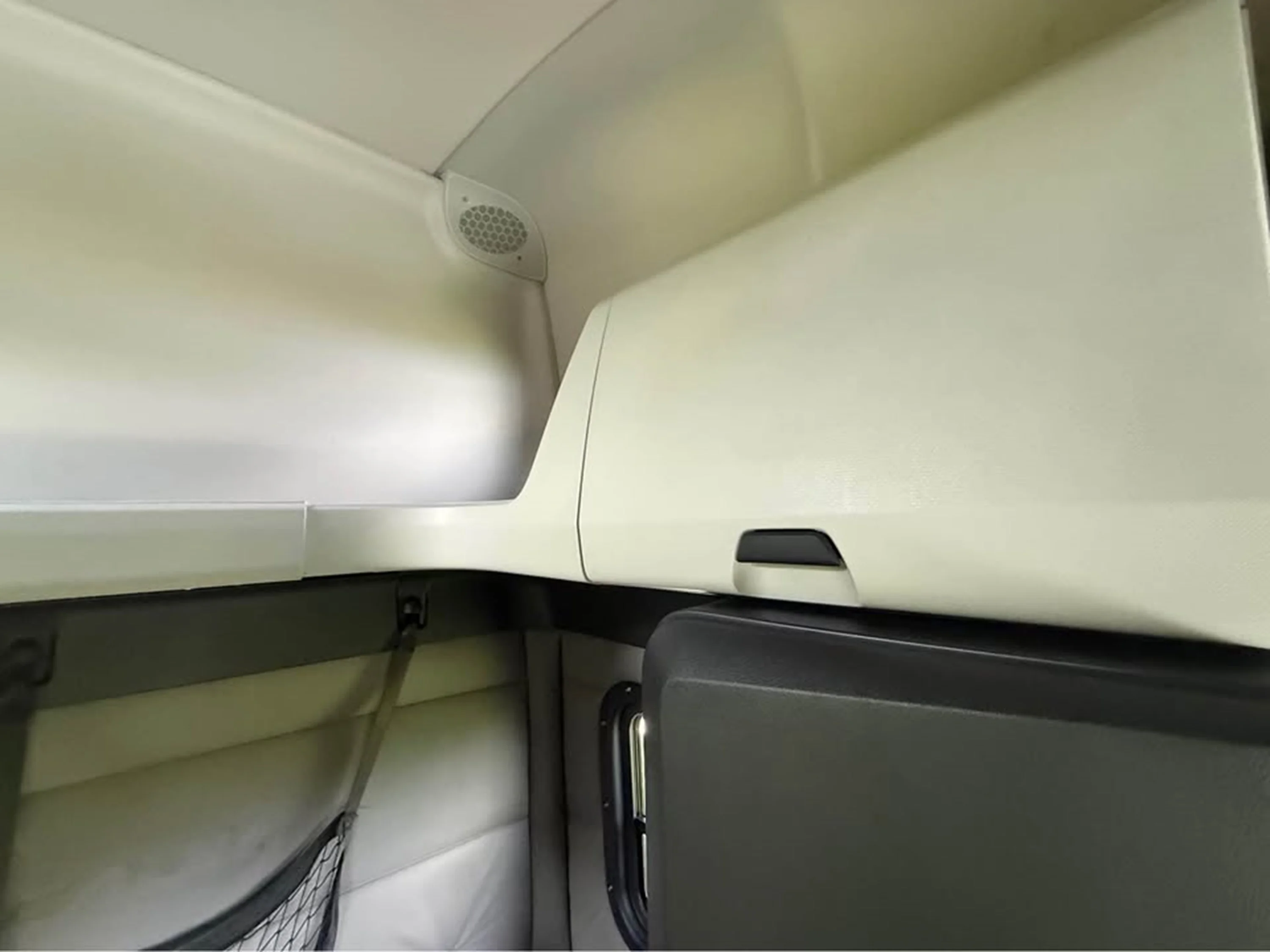 2020 Freightliner Cascadia — photo 15