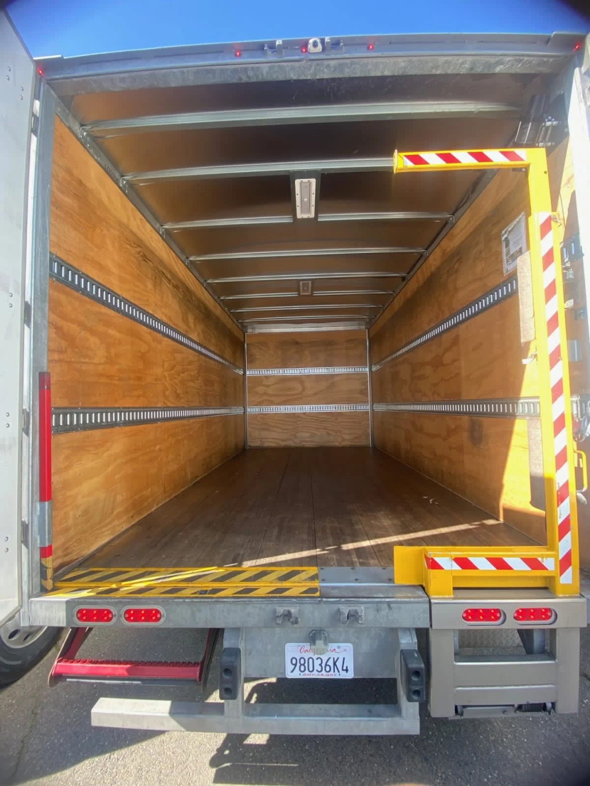 2021 International MV in West Sacramento, CA — photo 8