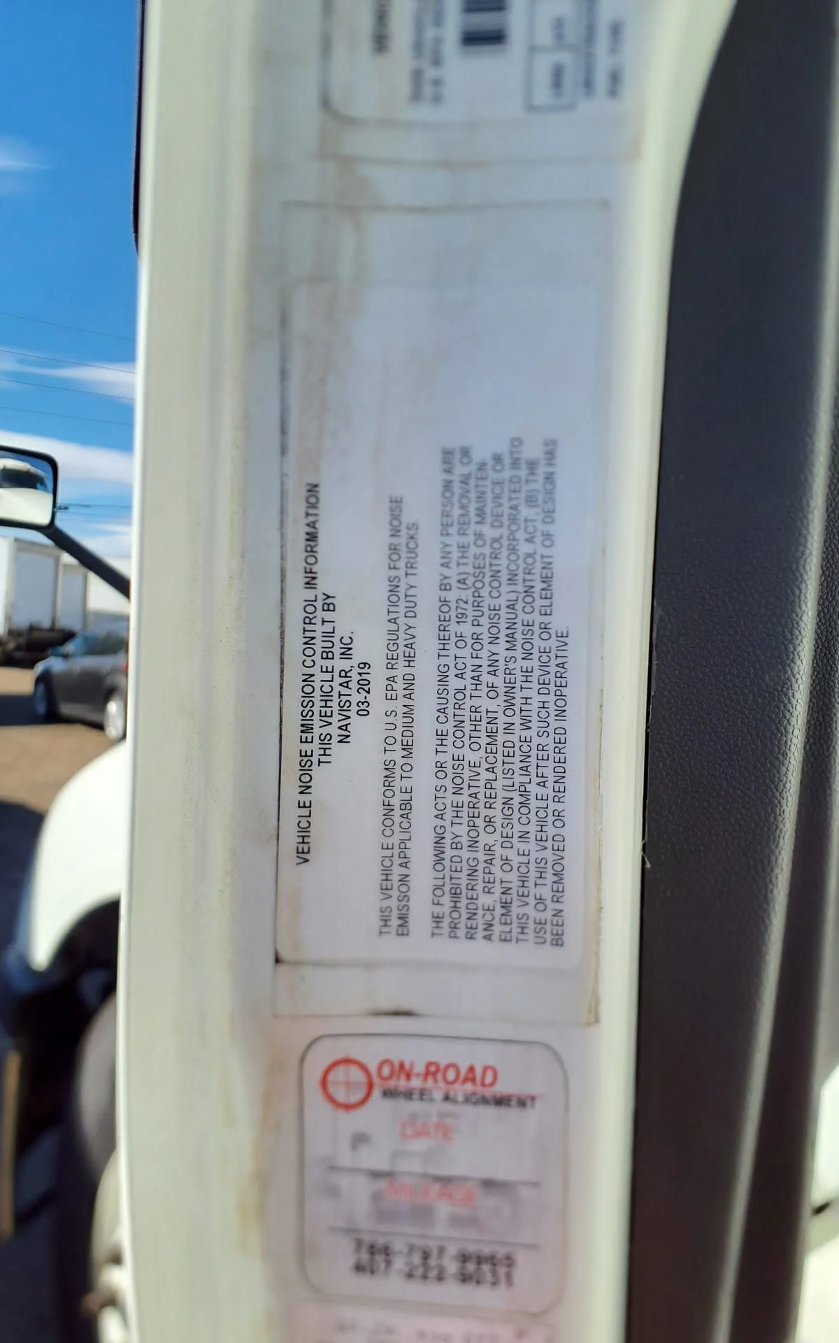 2020 International LT in Kansas City, MO — photo 12