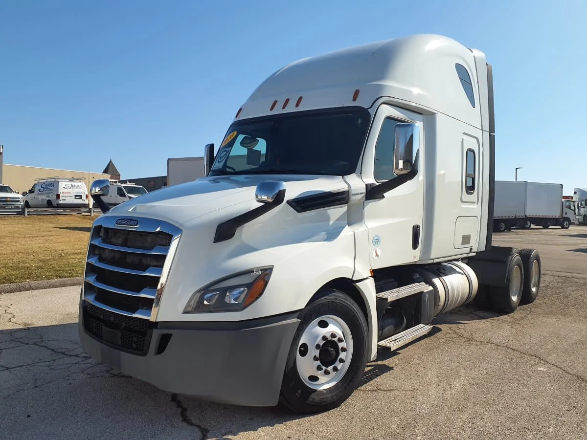 2020 Freightliner Cascadia in O'fallon, MO