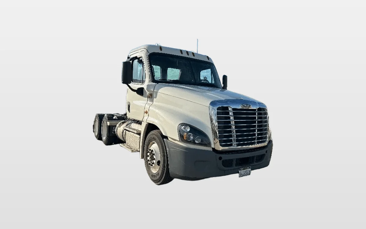 2019 Freightliner - image 1