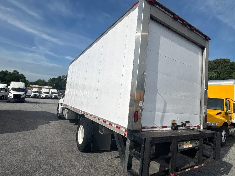 2019 Hino 268 in Atlanta (Forest Park), GA — photo 6