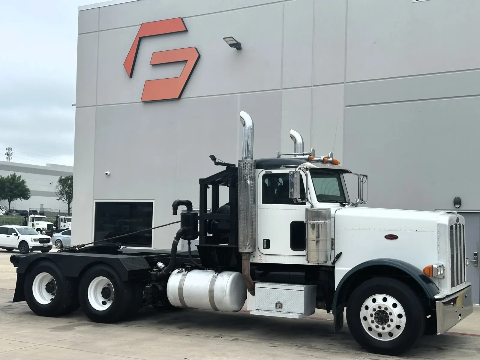 2008 Peterbilt 388 in Hutchins, TX