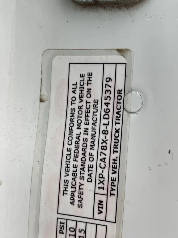 2020 Peterbilt 567 - image 13