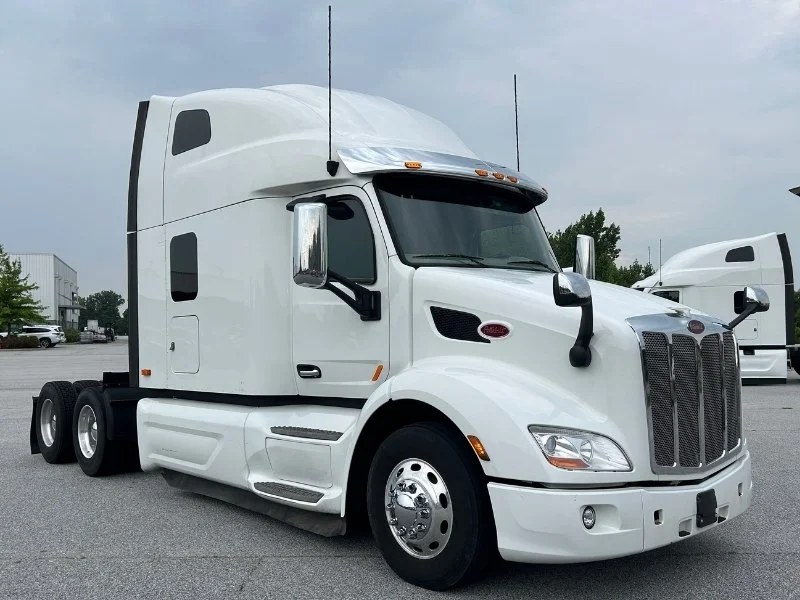 2022 Peterbilt 579 in Knoxville, TN — photo 12