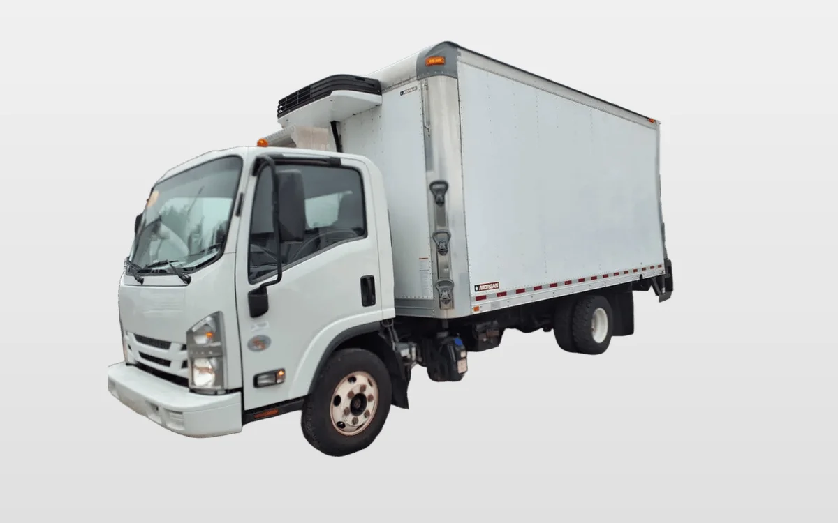 2016 Isuzu NPR - image 1