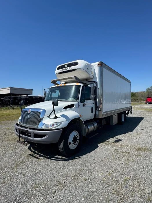 2019 International 4300 - image 2