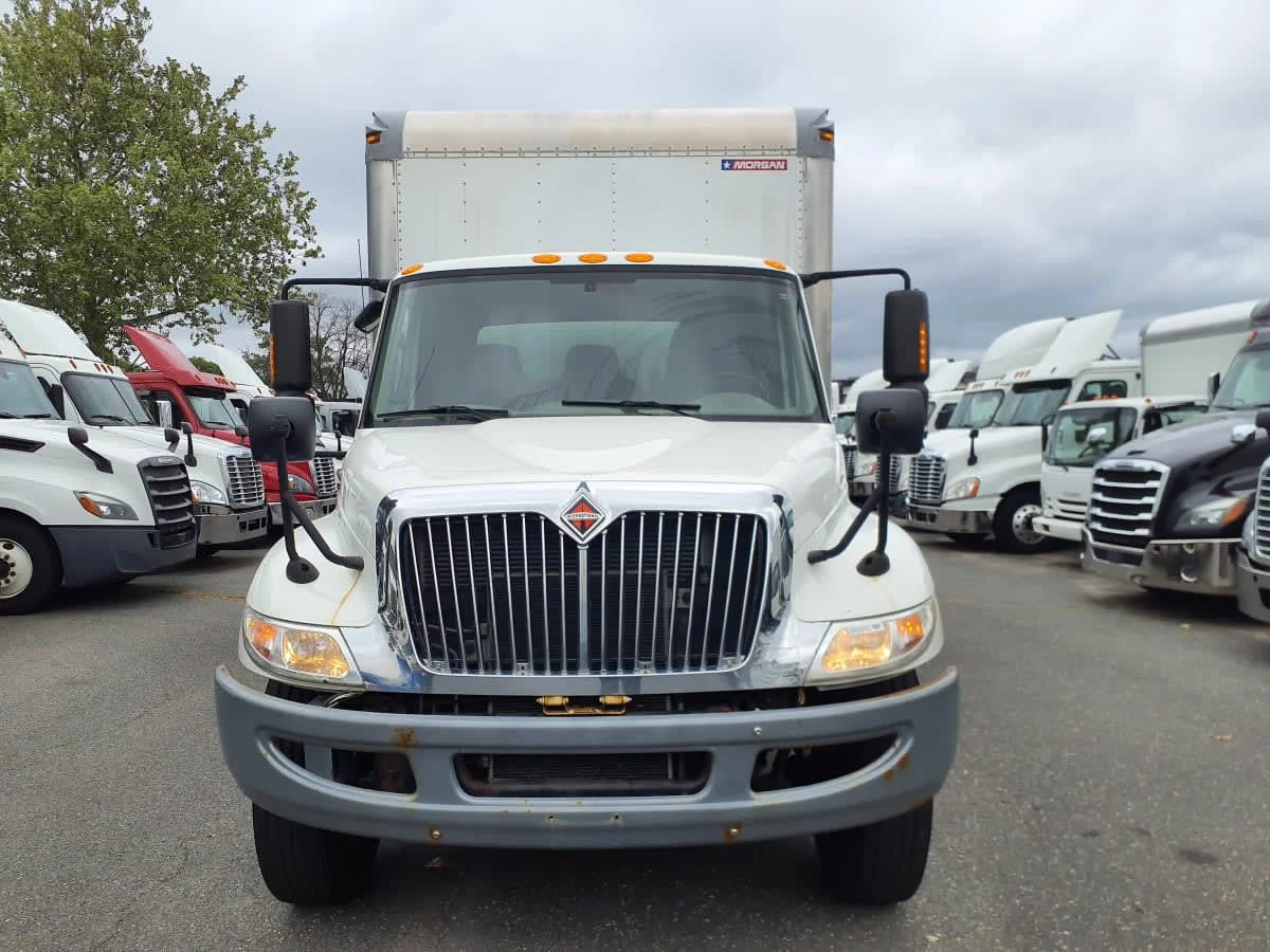 2019 International 4300 in Springfield, MA — photo 2