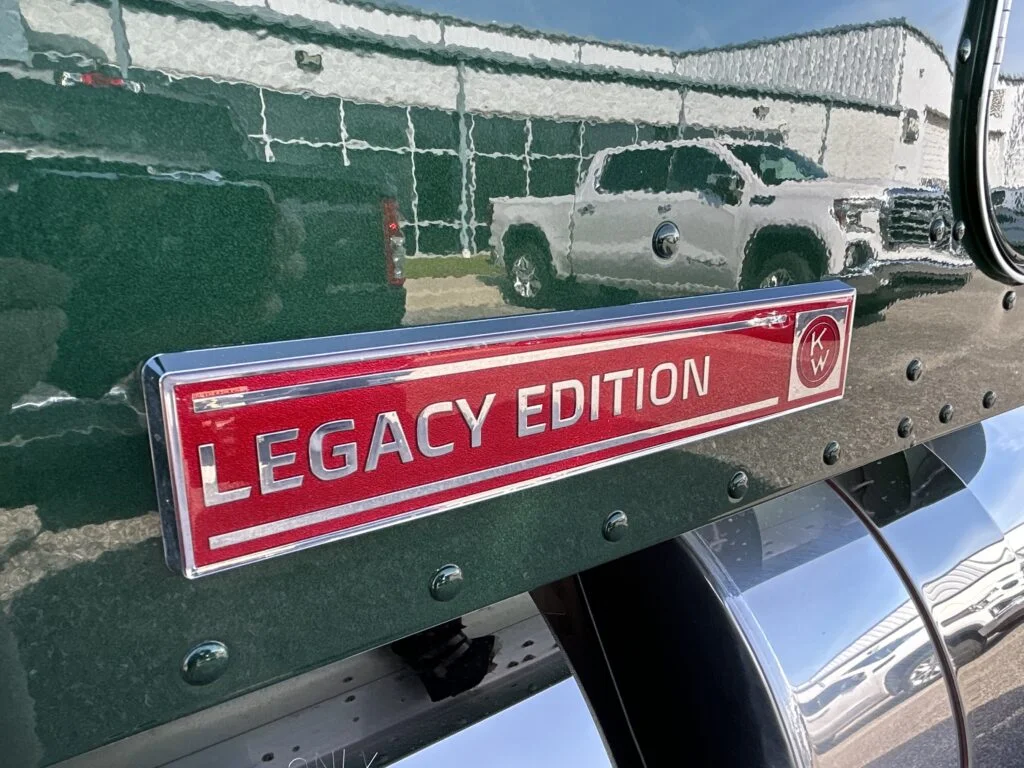 2026 Kenworth W900 - image 11